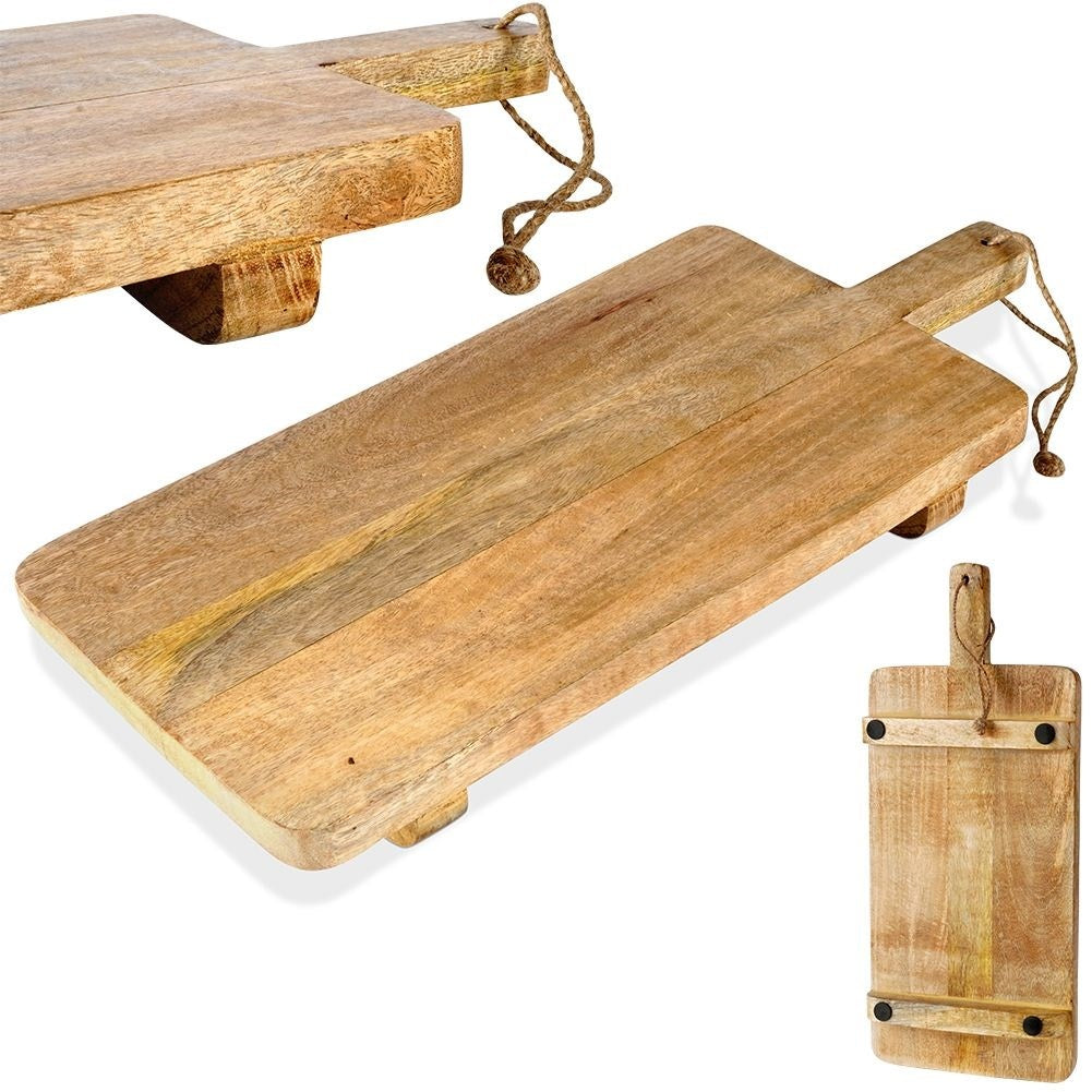Cutting board in mango wood with handle and hanging cord