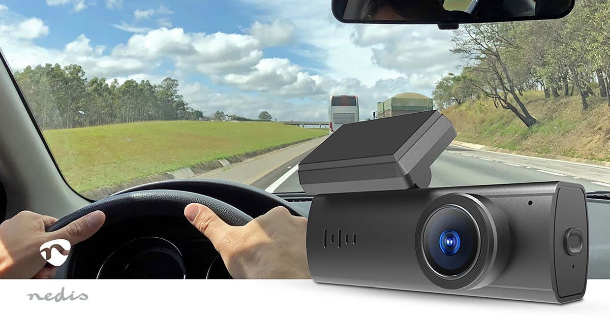 Dash Cam | 1080p@30fps | 2 MPixel | Wi-Fi | LCD | Night view | Black