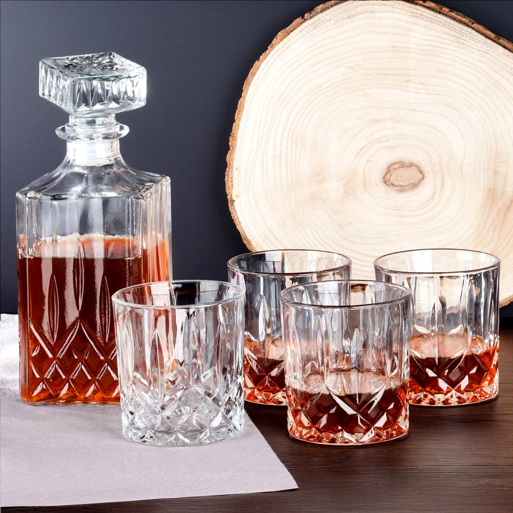 Decanter and whiskey glasses glass 900 ml + 4x300 ml 5 pcs.