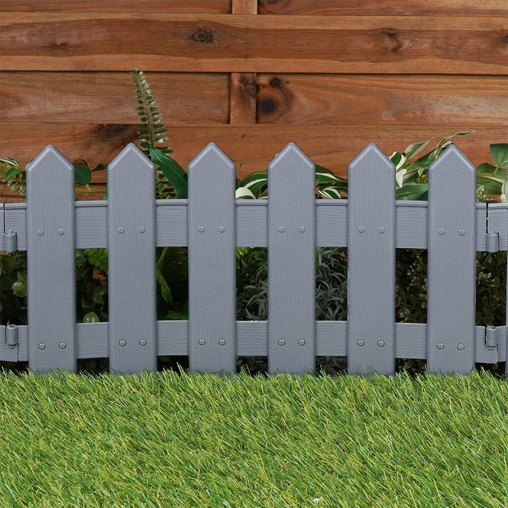 Decorative garden fence in gray plastic for unique edging