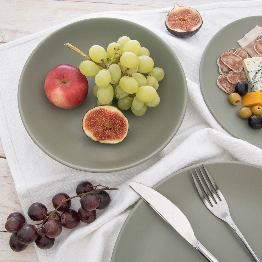 Deep ceramic dinner plate green 20.5 cm