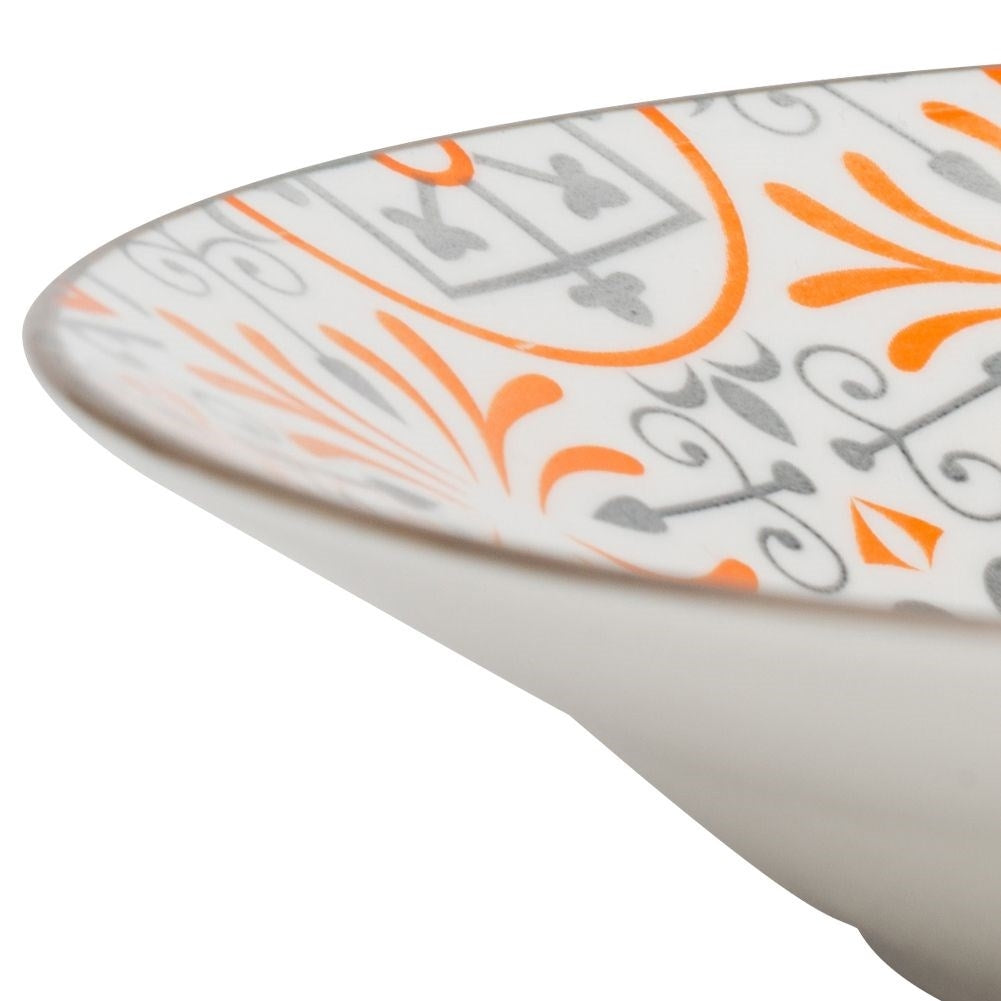 Deep porcelain dishes: Microwave safe and dishwasher safe