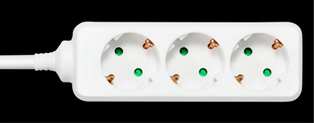 Deltaco Grounded power strip, 1xCEE 7/7, 3xCEE 7/3, 3m - White