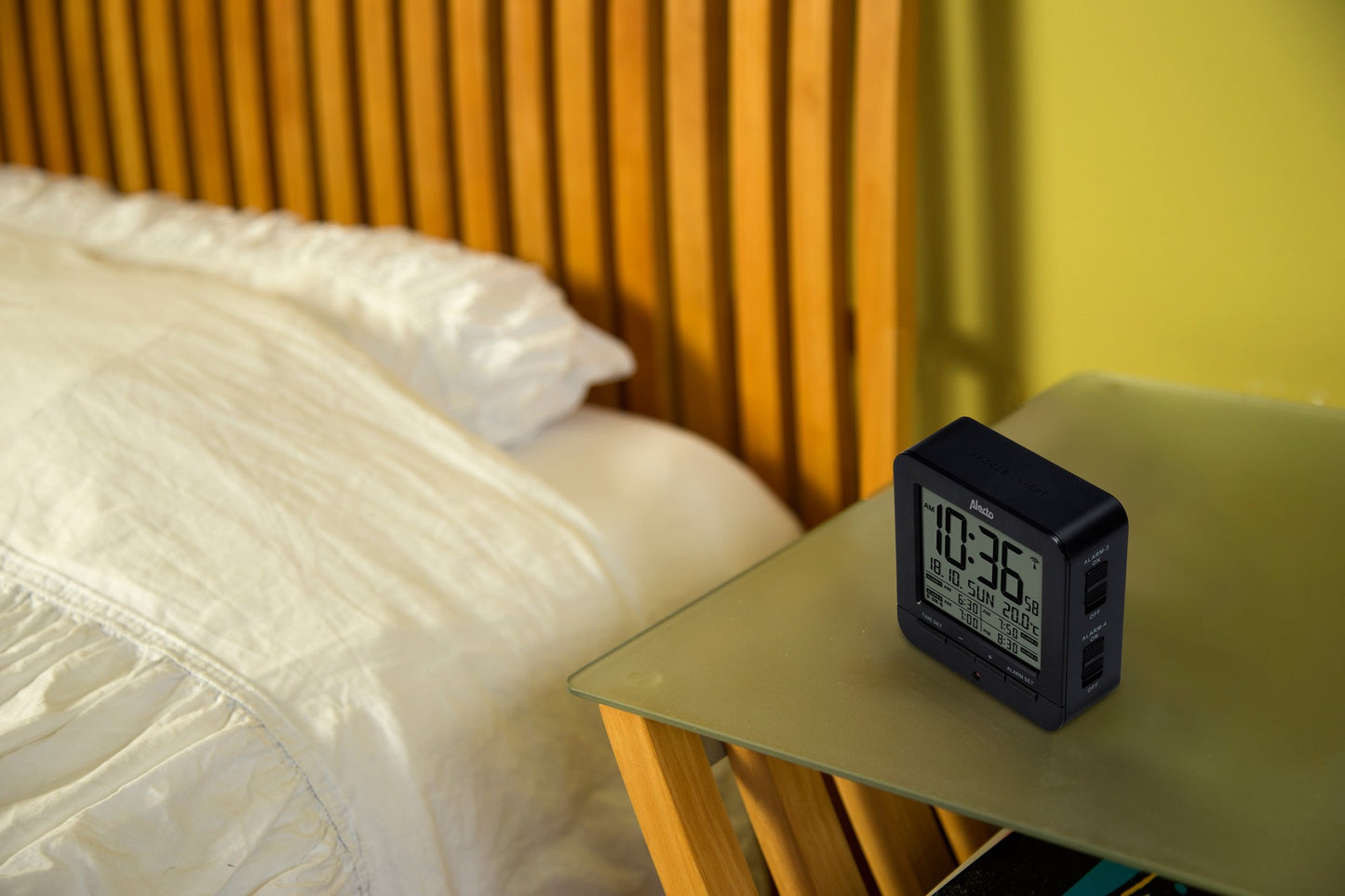 Digital Alarm Clock with Thermometer and Snooze Function