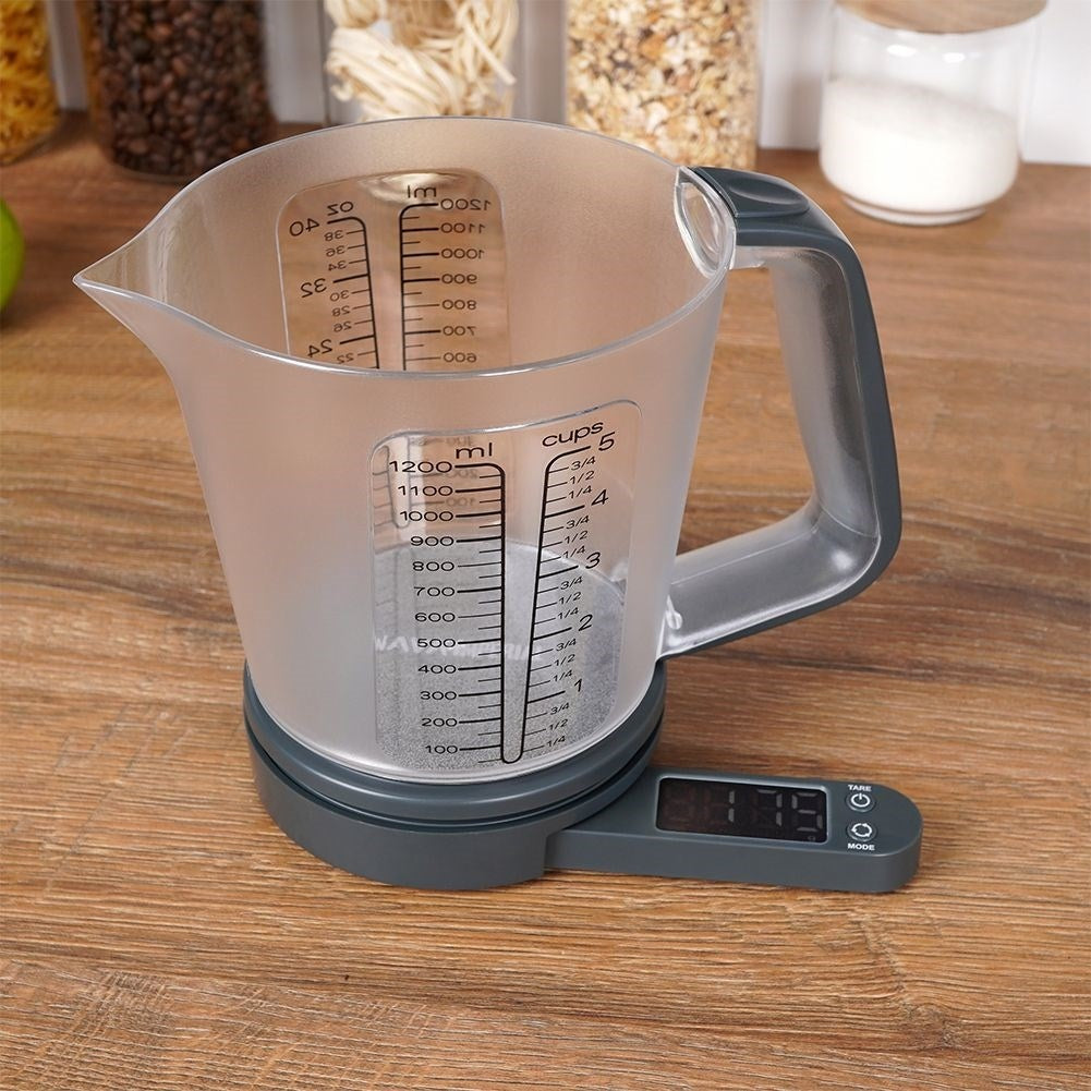 Digital kitchen scale with measuring jug and LED display, max 5 kg