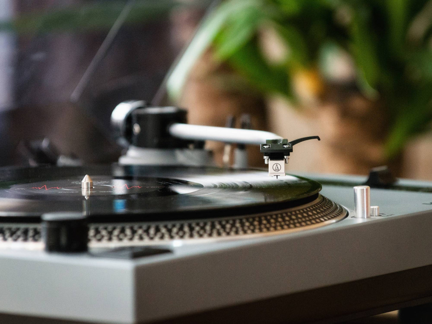 Direct Drive Turntable with USB Recording, Grey