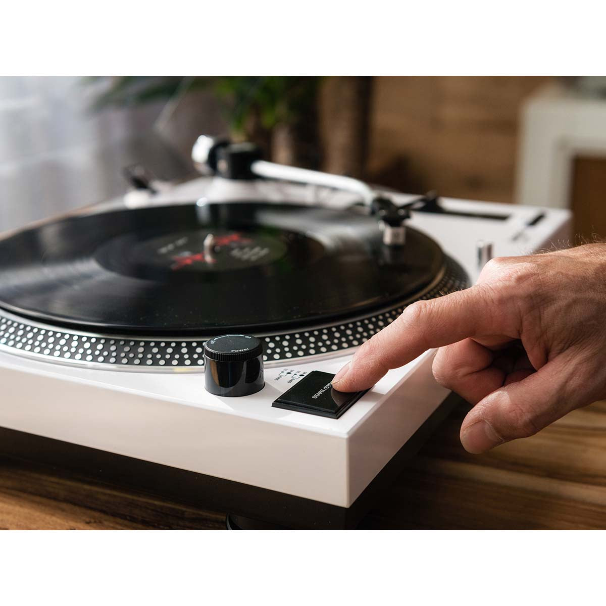 Direct Drive Turntable with USB Recording, White