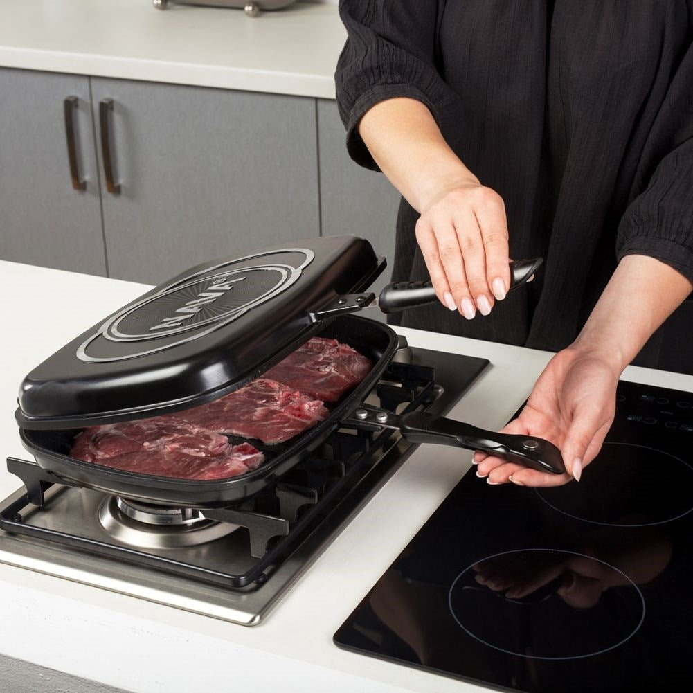Double grill pan with five-layer non-stick granite coating