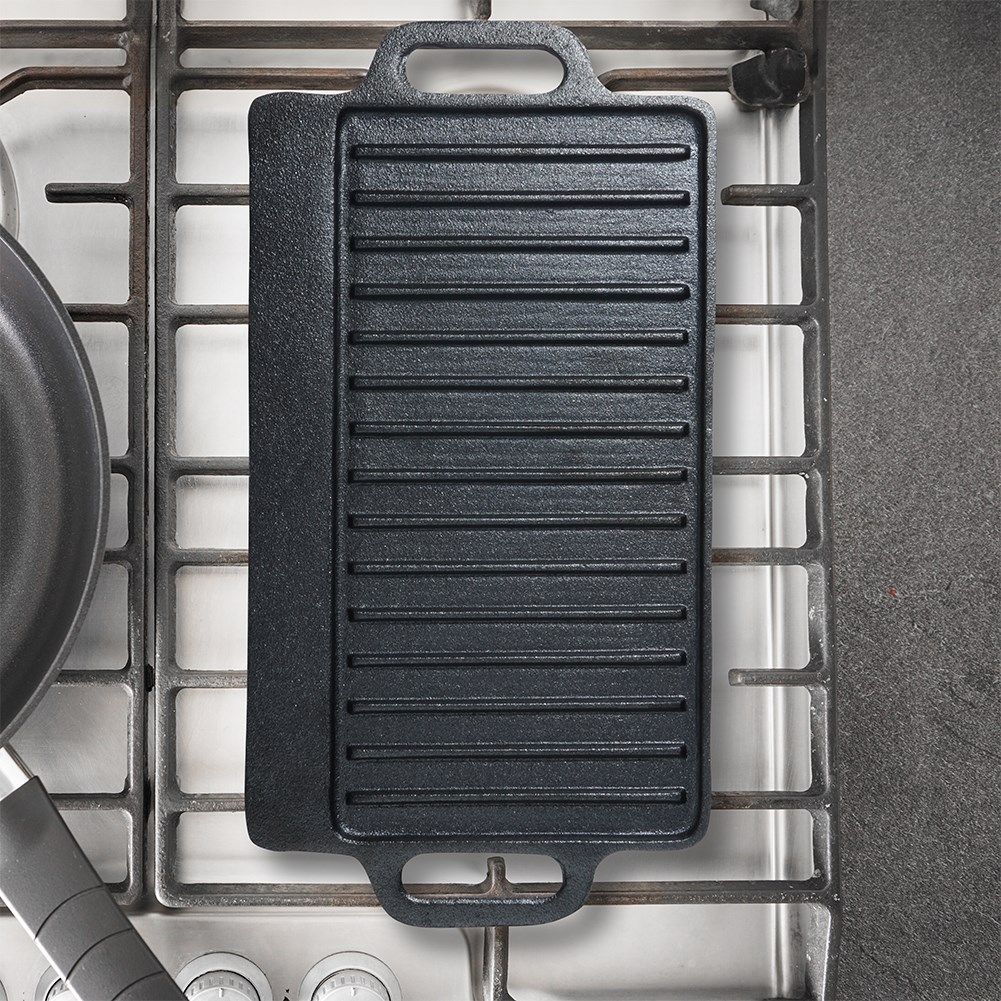 Double grill plate in cast iron for oven, grill and stove