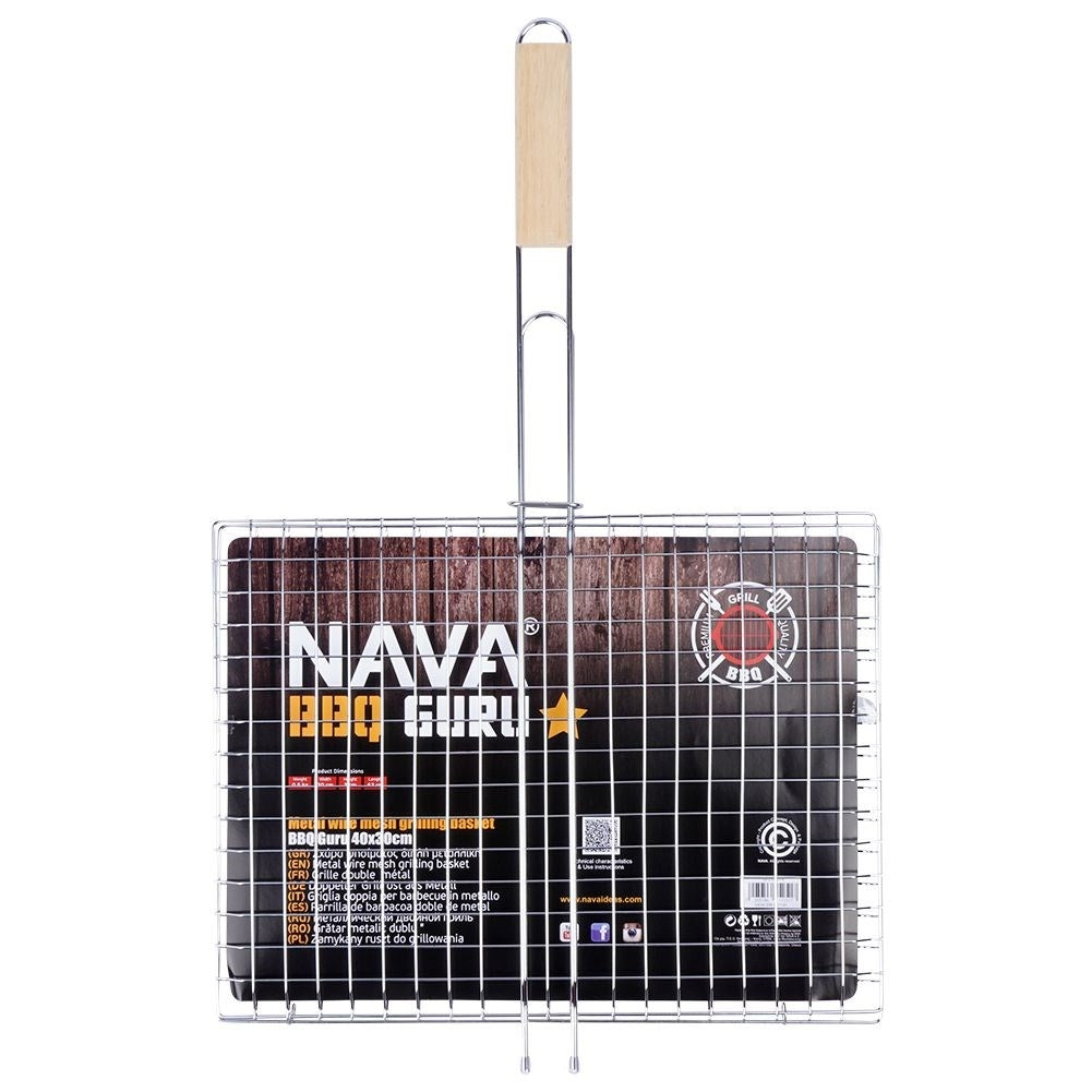 Double grill with wooden handle and large grill surfaceDouble grill with wooden handle and large grill surfaceOur double grill with lockable function makes cooking on the grill easy and smooth. Thanks to this grill, it becomes easy to turn the foo