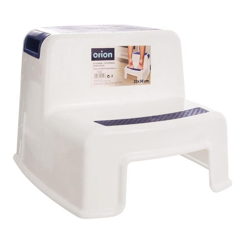Double riser step with non-slip protection for children and bathrooms