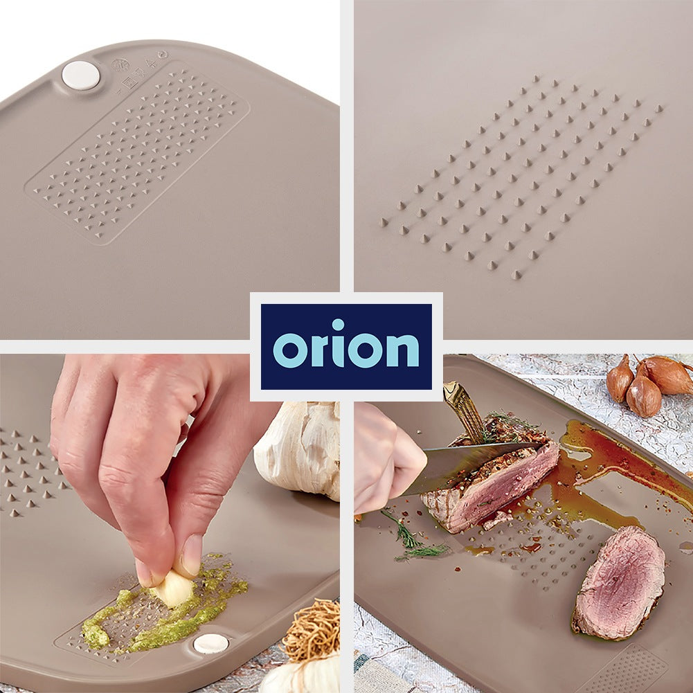 Double-sided cutting board with studs ELA 37.5x25 cm