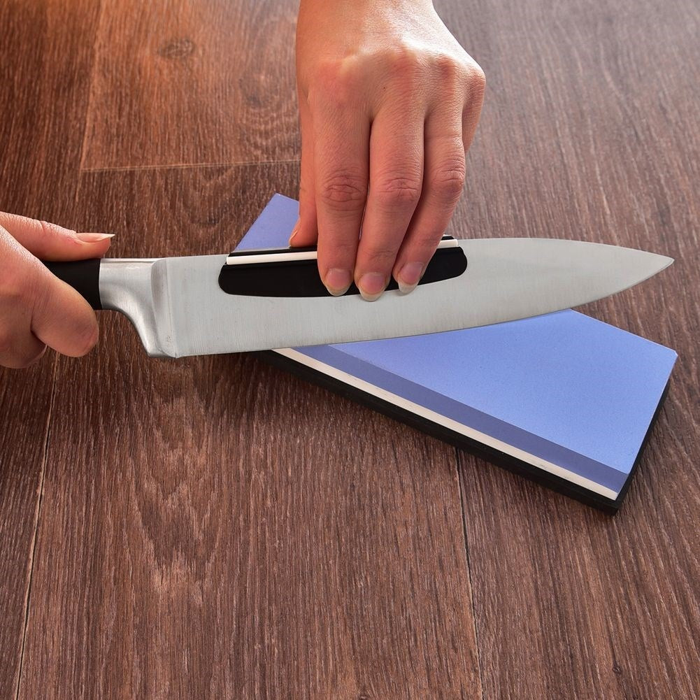 Double-sided whetstone with guide for knives and tools