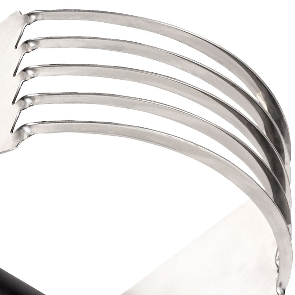 Dough mixer with 5 stainless blades and soft touch handle