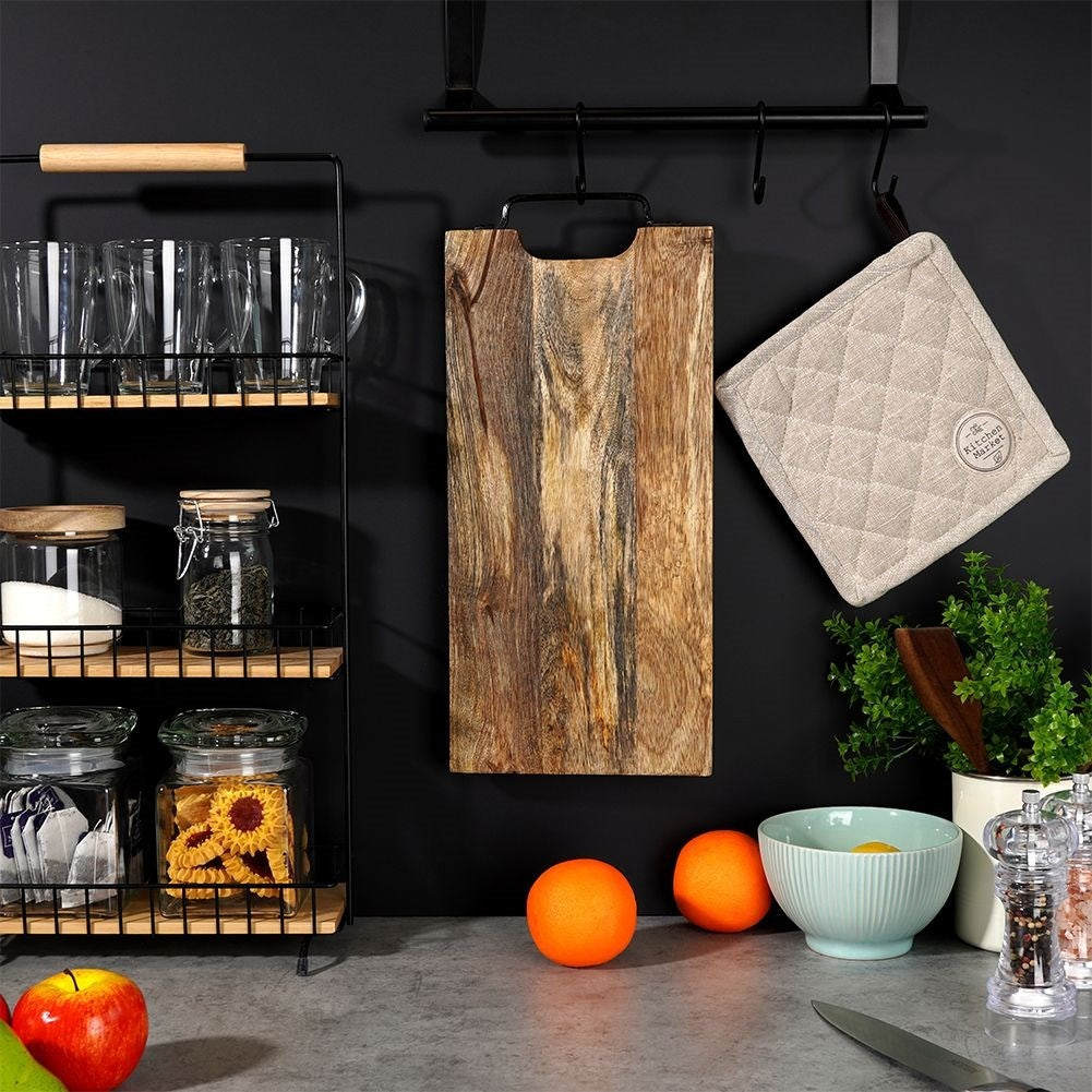 Durable Cutting Board in Mango Wood with Comfortable Handle