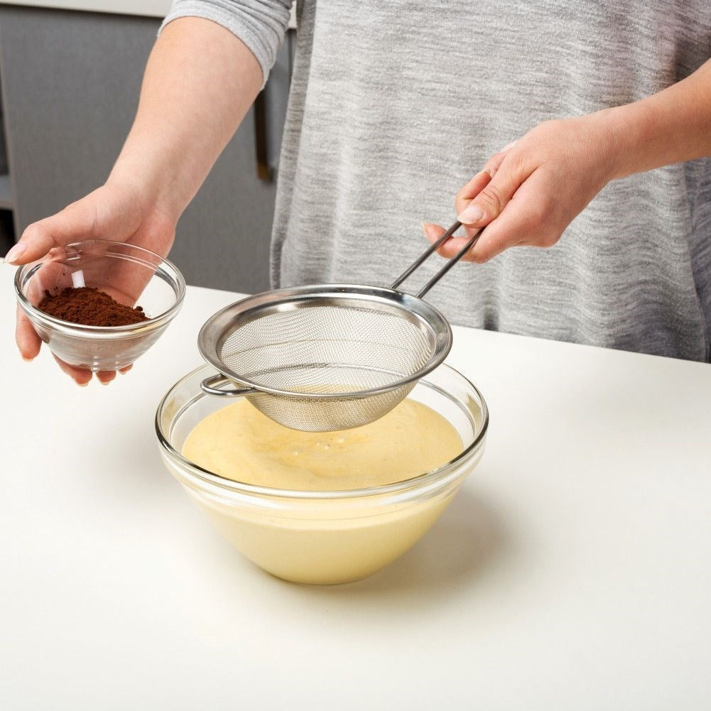 Durable Kitchen Strainers in Stainless Steel - 15 cm Diameter