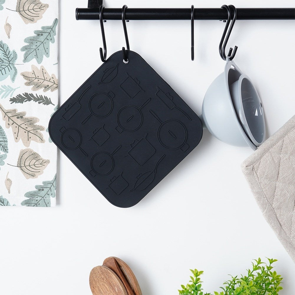 Durable Silicone Pad: Protects the Kitchen Counter from Hot Vessels