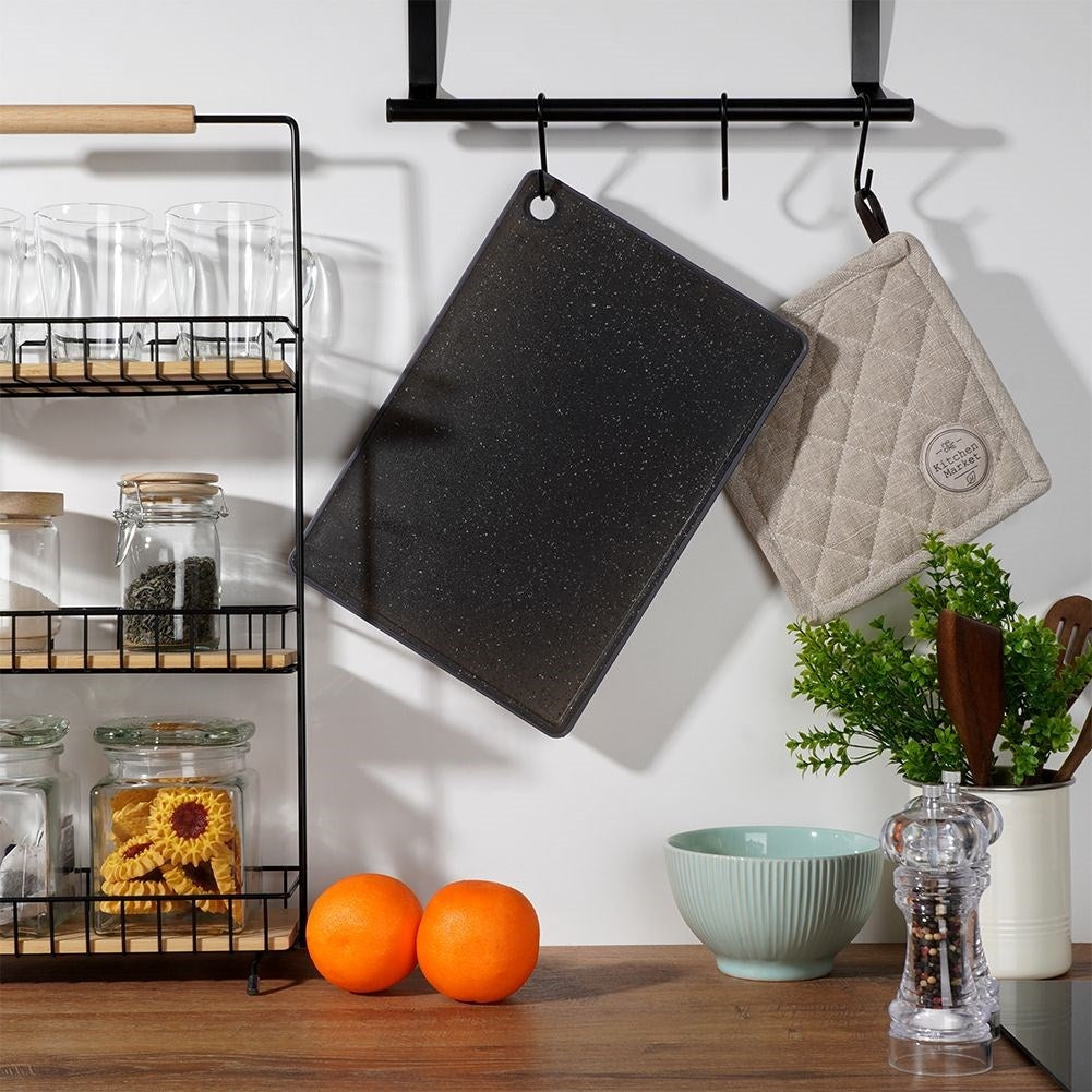 Durable cutting board in black granite imitation for all knives