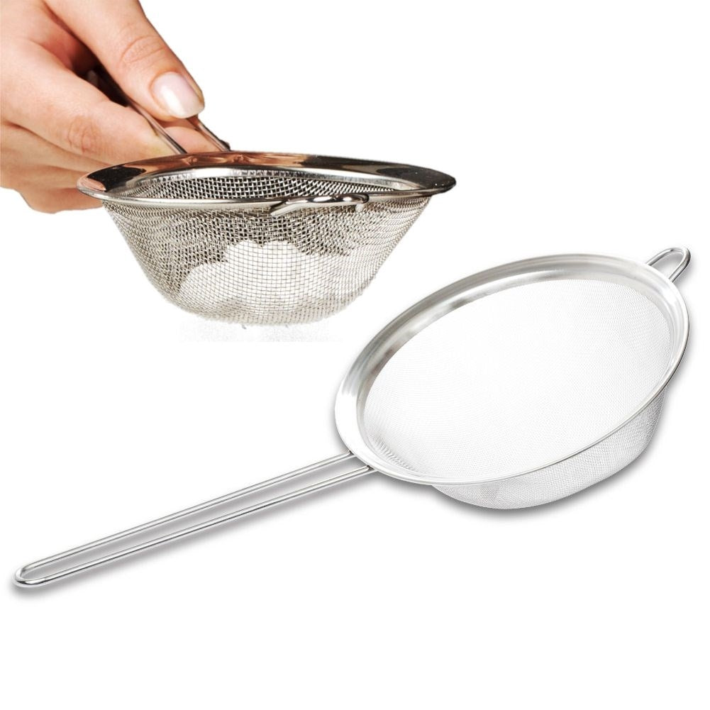 Durable kitchen strainer in stainless steel - 20 cm diameter