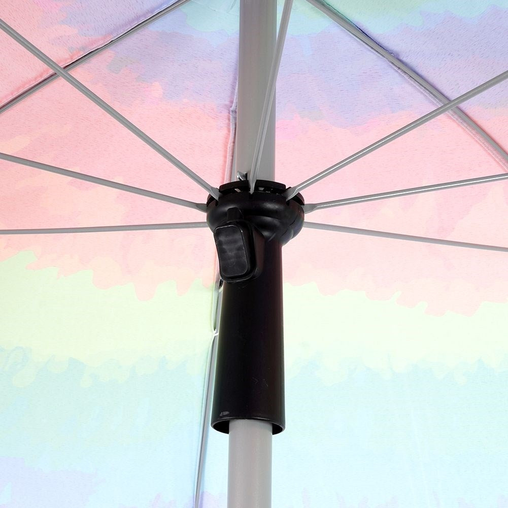 Durable parasol for beach and garden in beautiful colours
