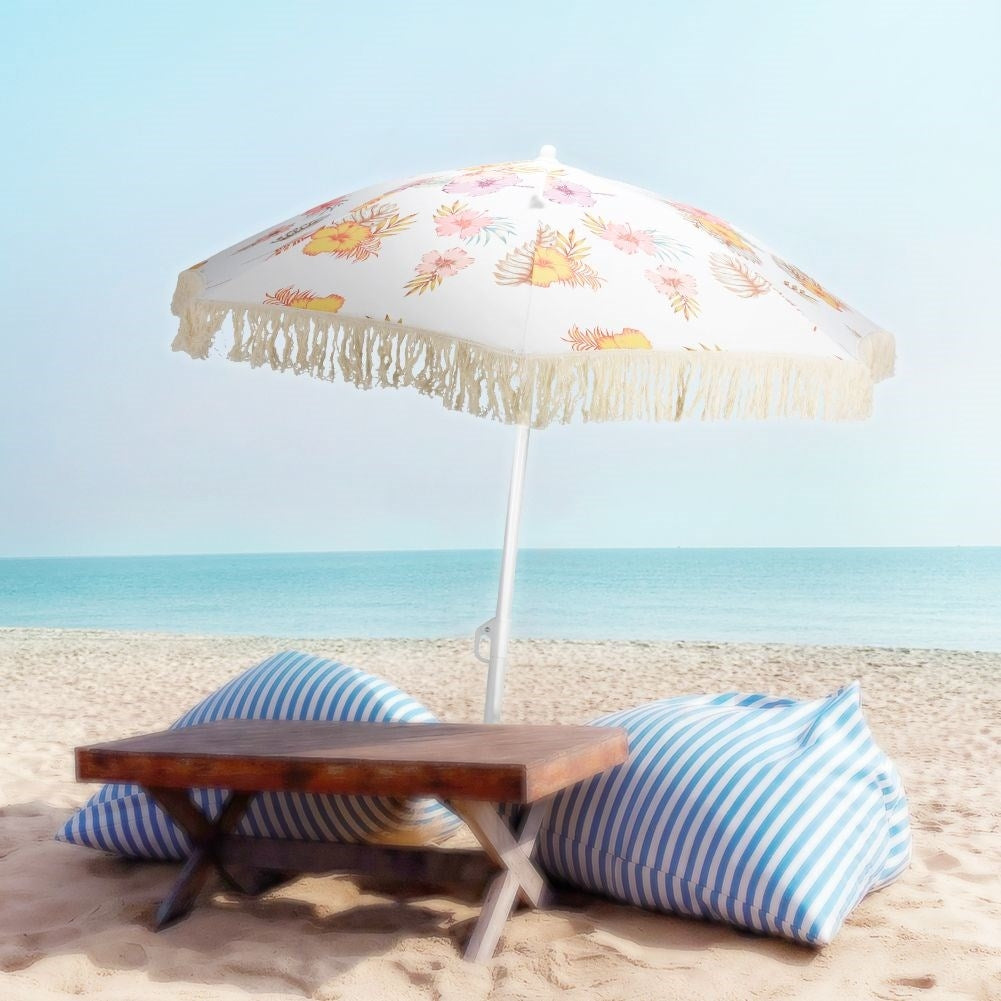 Durable retro parasol with fringes for beach and garden