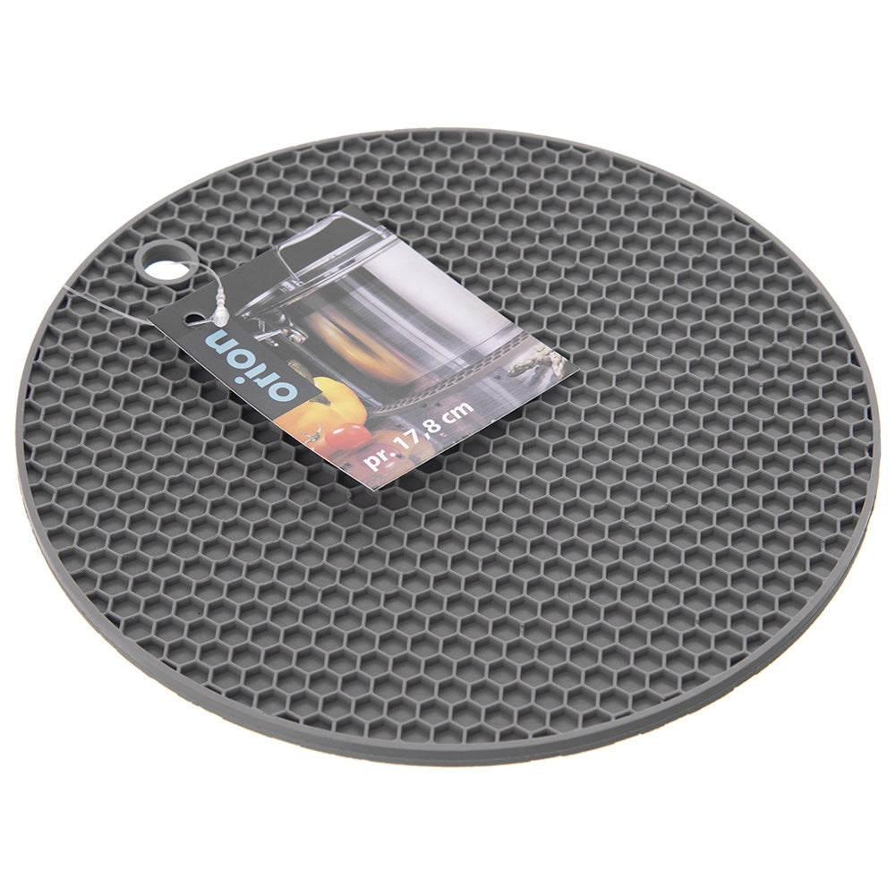 Durable silicone mat: Protect the kitchen counter from heat damage