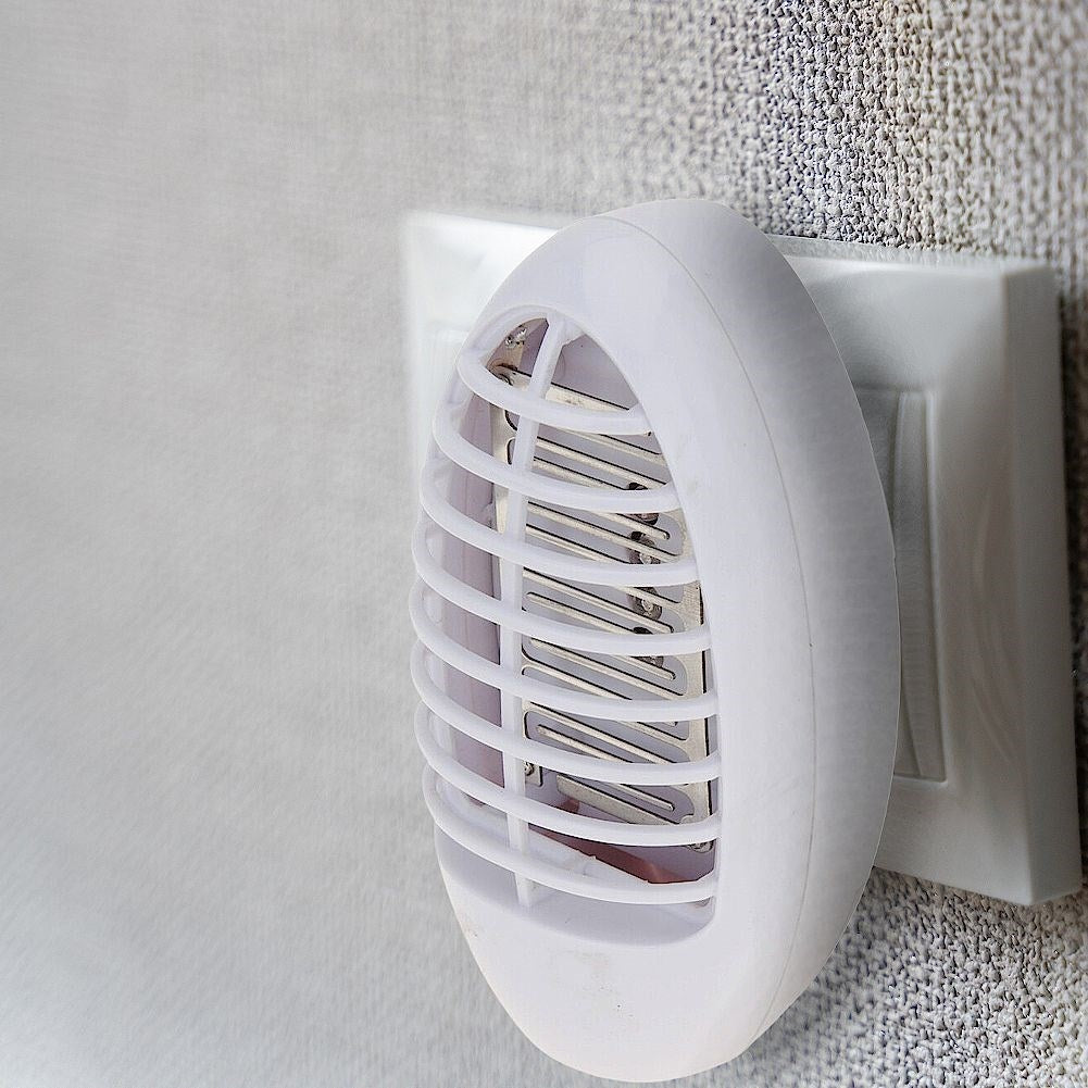Ecological LED lamp against mosquitoes and flies