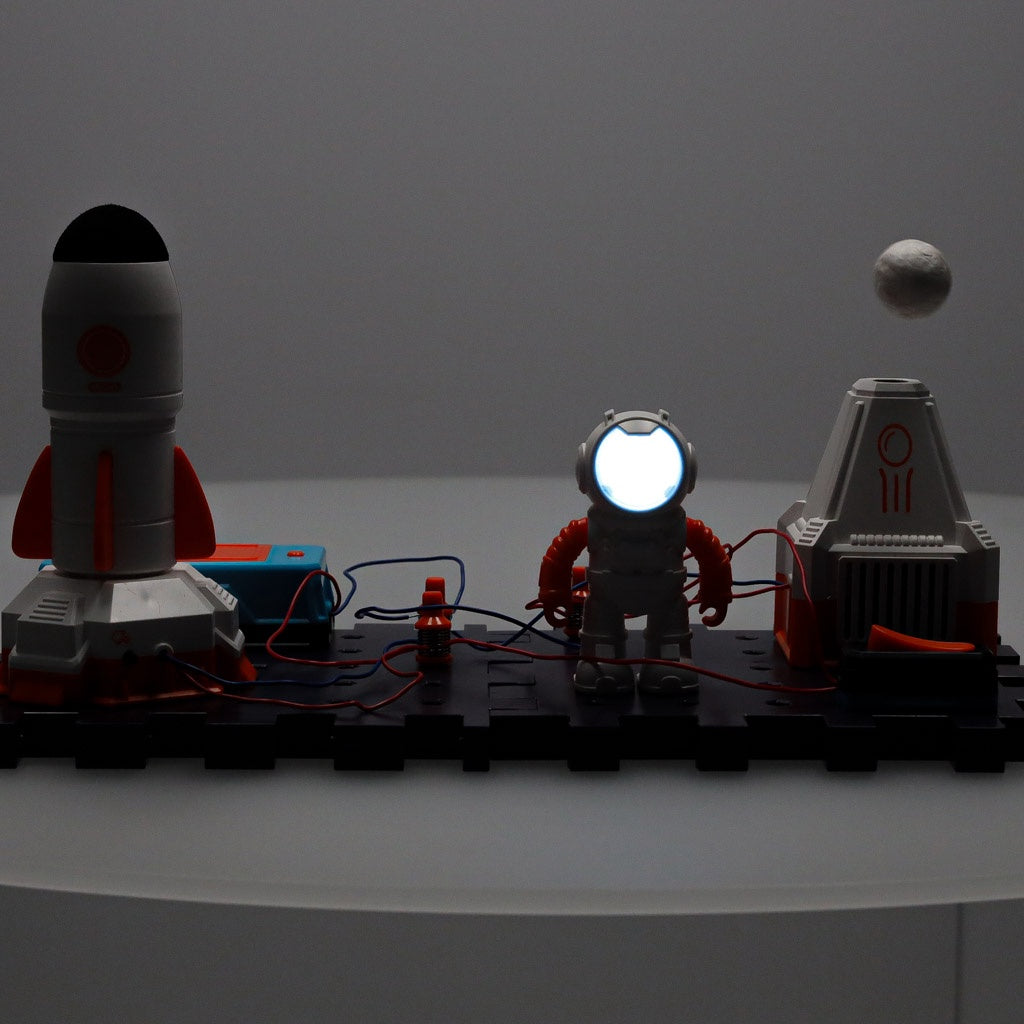 Educational Electronics Kit, Space Station, Ages 8+