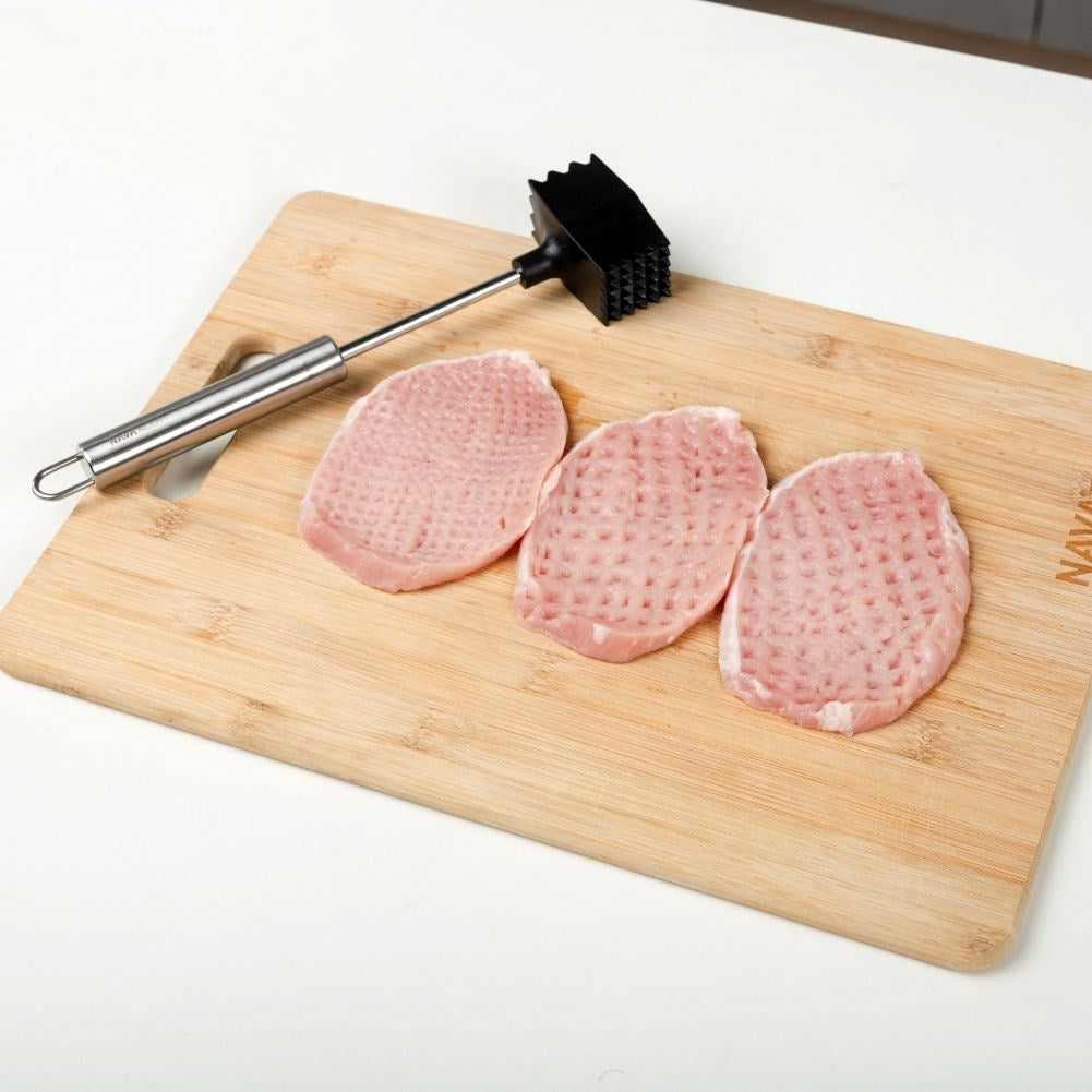 Effective and robust meat mallet with double-sided head