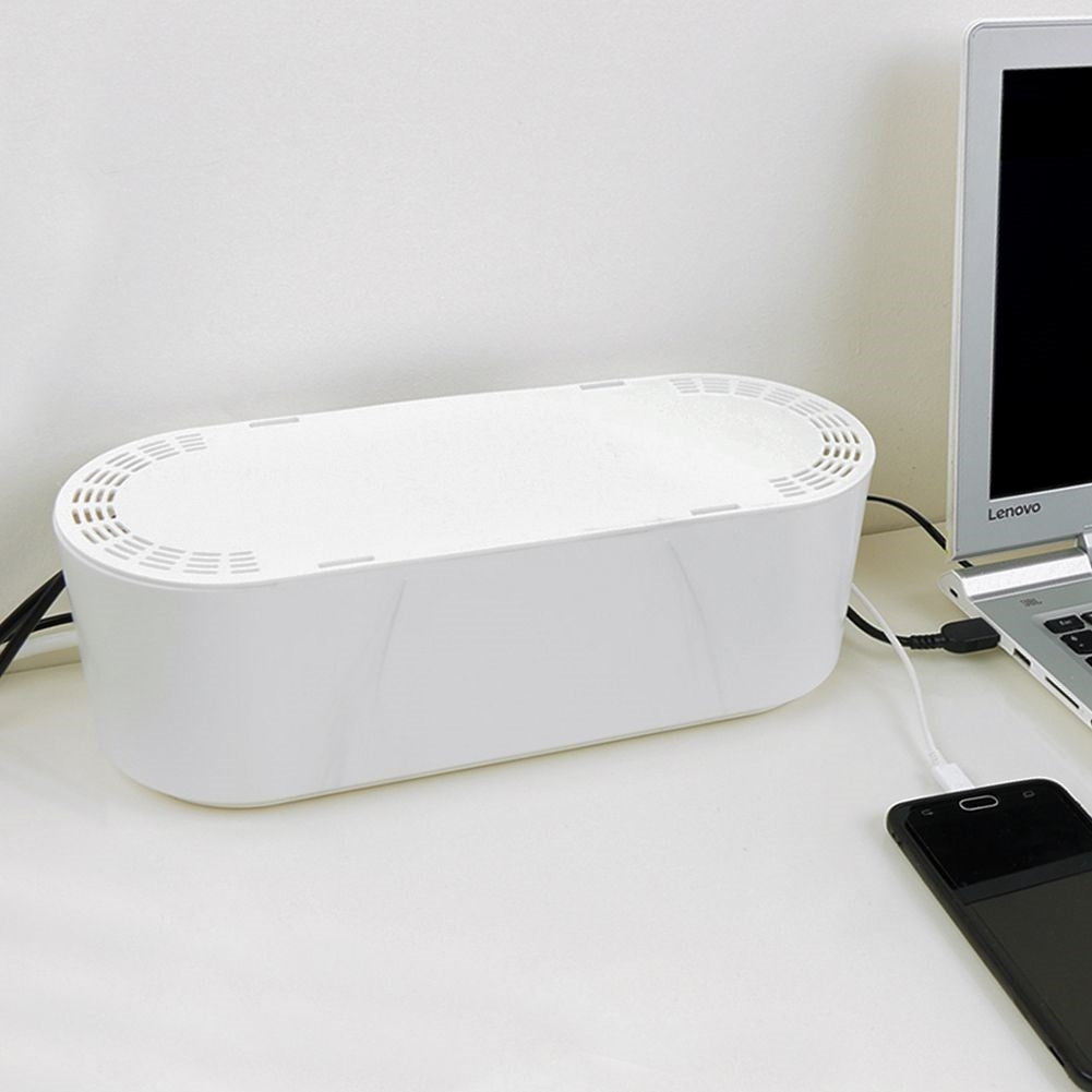 Effective cable holder in white plastic for tangle-free storage