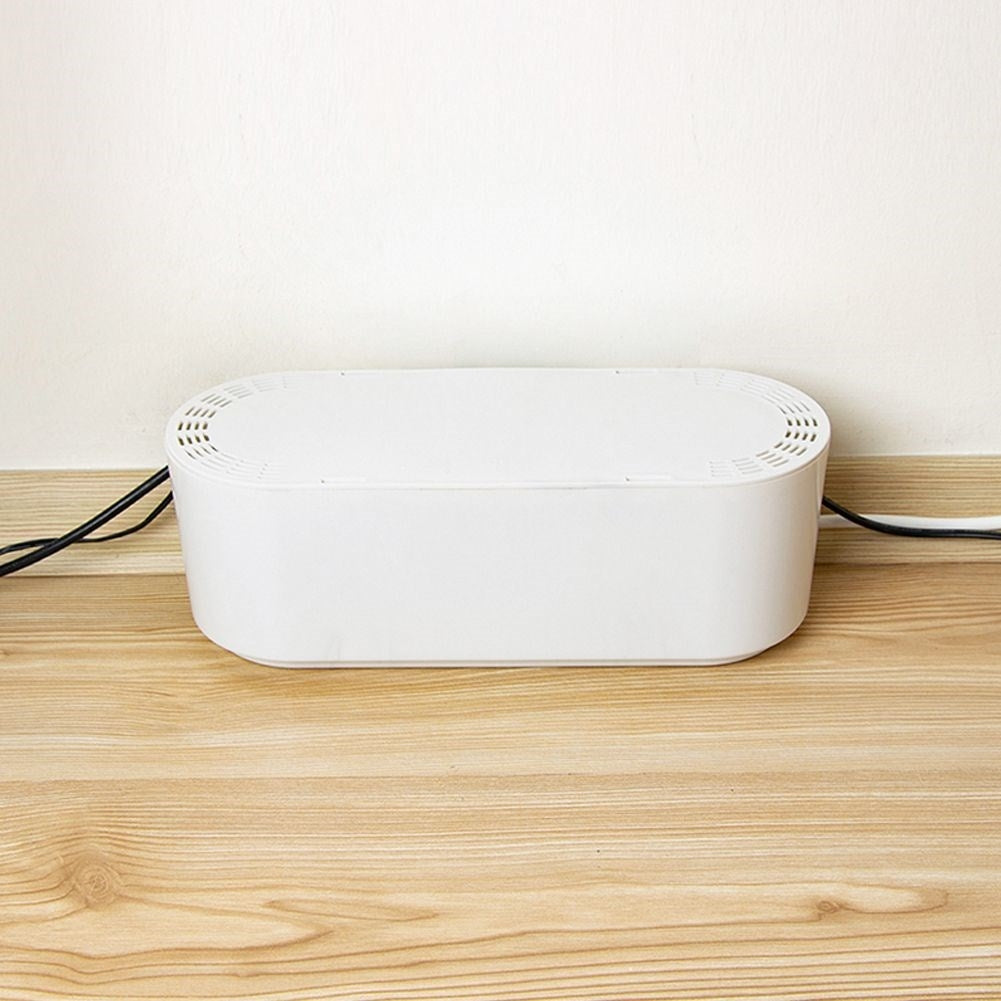Effective cable holder in white plastic for tangle-free storage