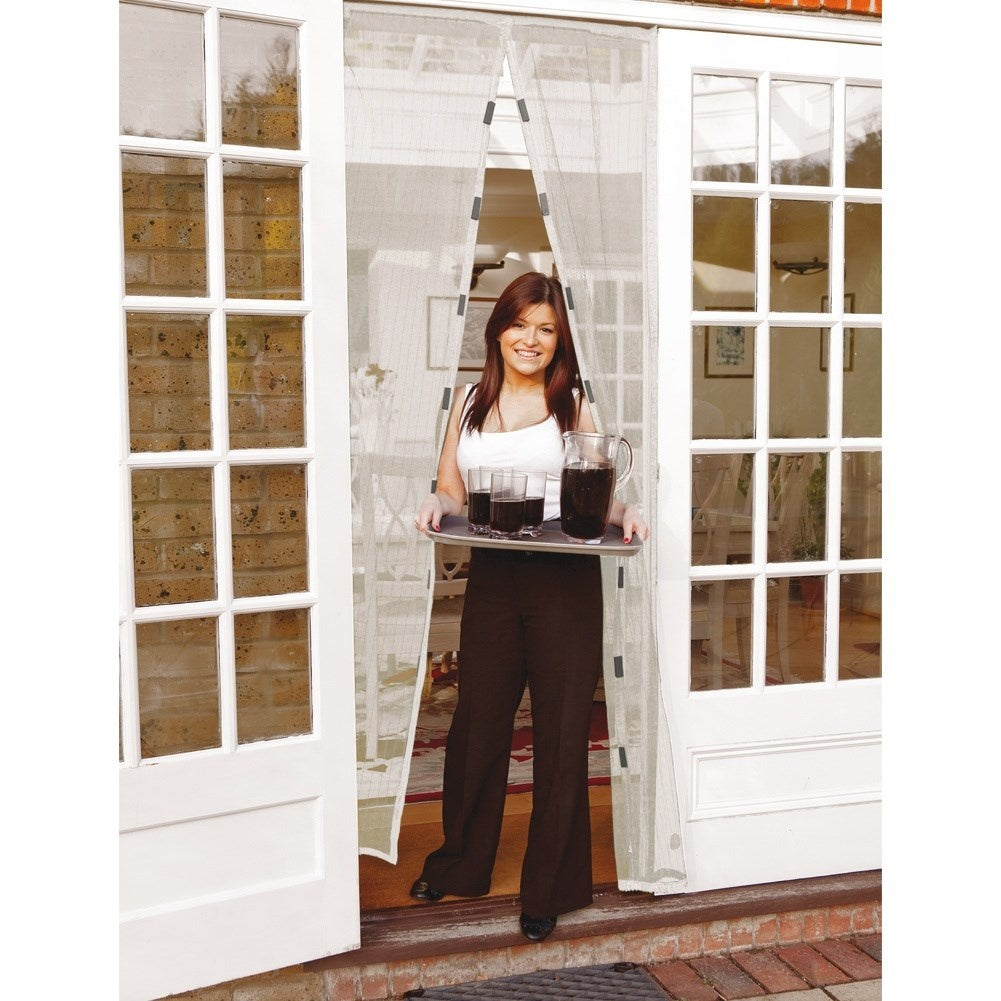 Effective magnetic insect protection for doors, 2x75 cm mesh