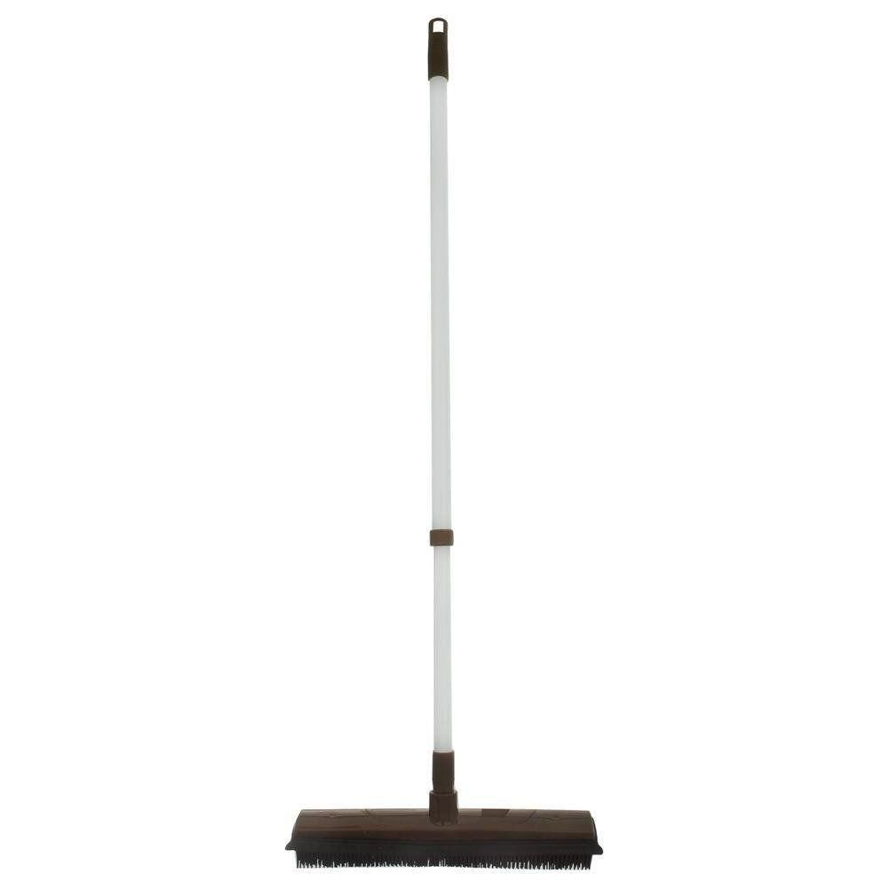 Effective rubber brush for floors, carpets and pools