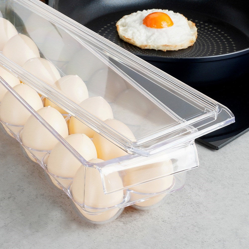 Egg container with lid for 14 eggs