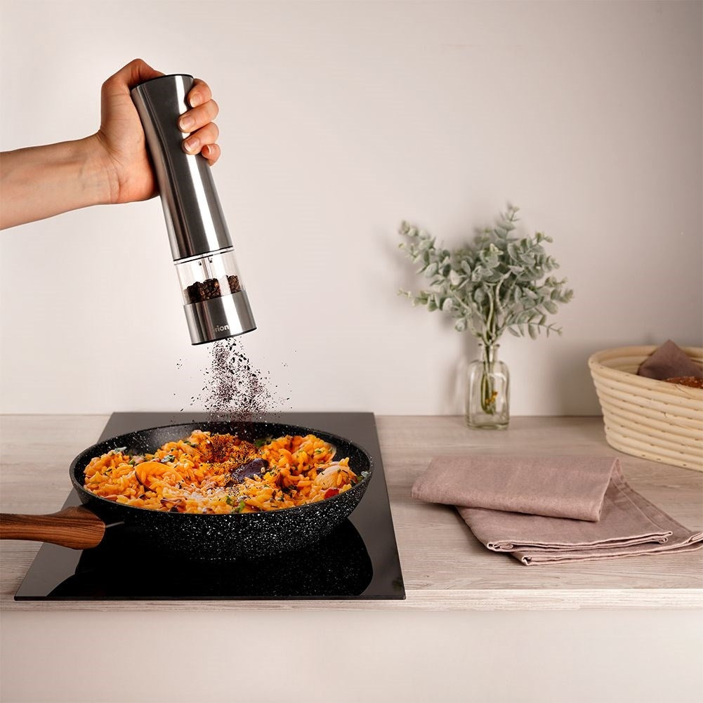 Electric Grinder for Pepper, Salt and Spices in Stainless Steel