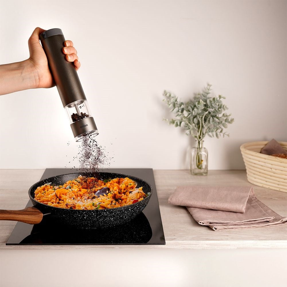 Electric Spice Grinder for Pepper, Salt and Other Spices