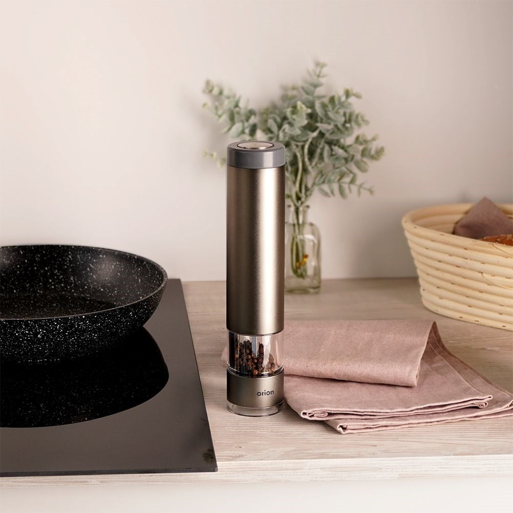Electric Spice Grinder for Pepper, Salt and Other Spices