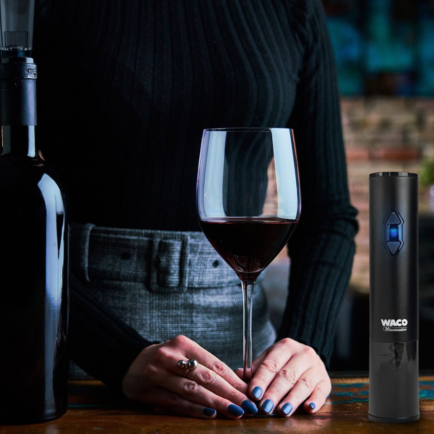 Electric Wine Opener Set with Corkscrew and Accessories