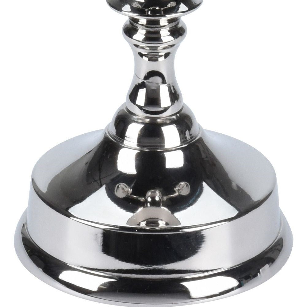 Elegant 3-armed candlestick in classic silver finish