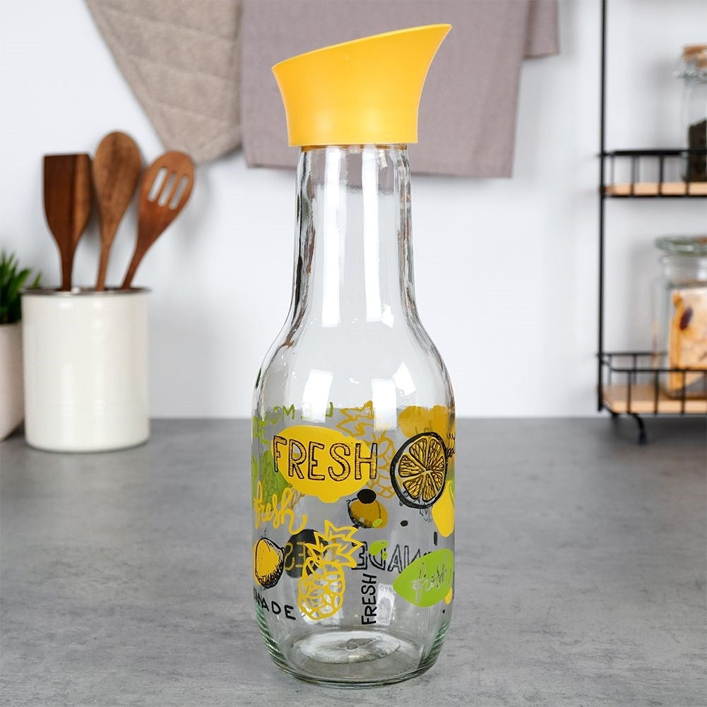 Elegant Glass Jug with Lid and Special Pouring System, 1 Liter