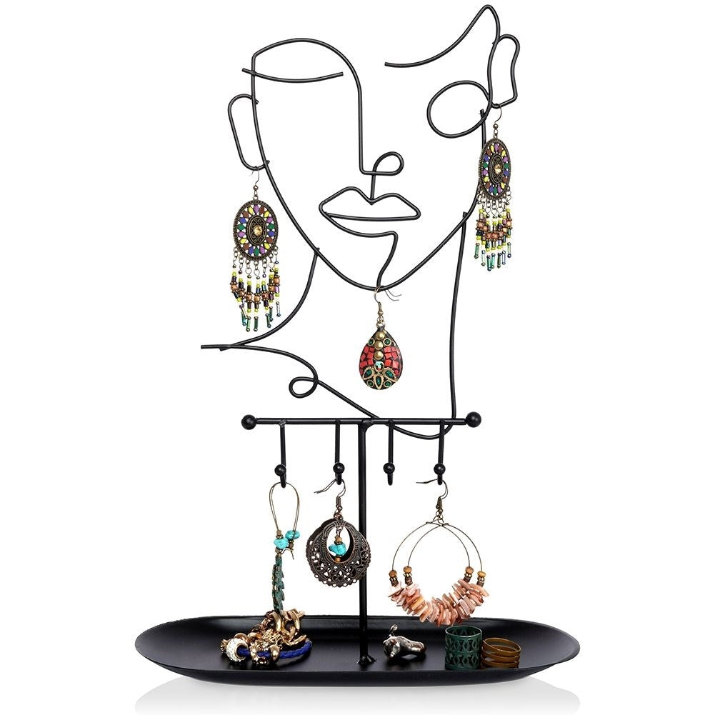 Elegant Jewelery Hanger in Abstract Design