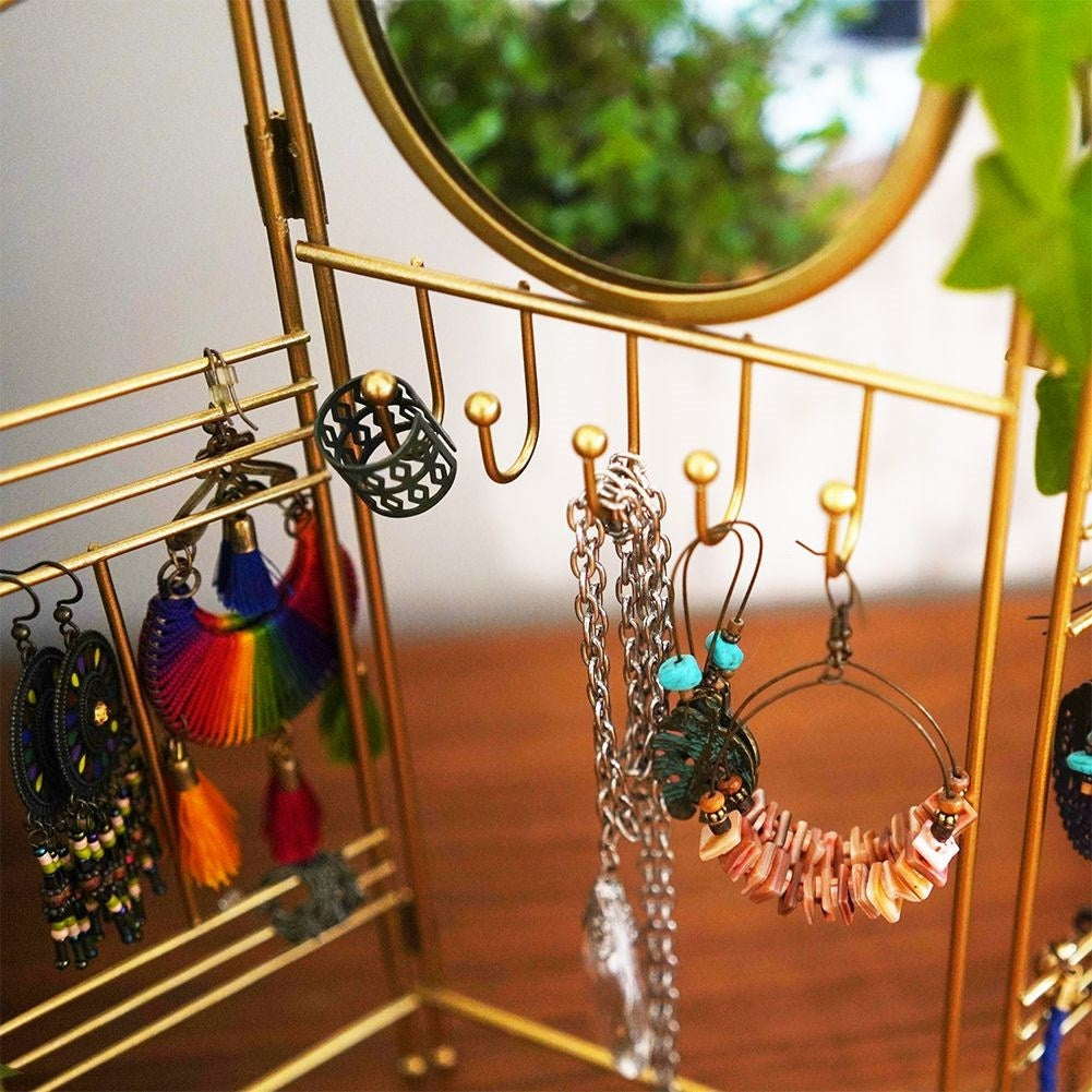 Elegant Jewelery Hanger in Gold with Mirror