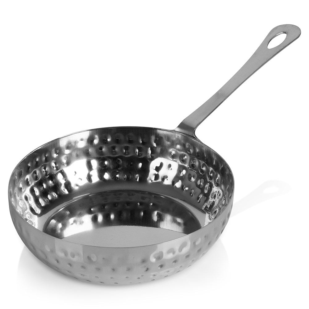 Elegant Serving Bowl in Stainless Steel for All Occasions