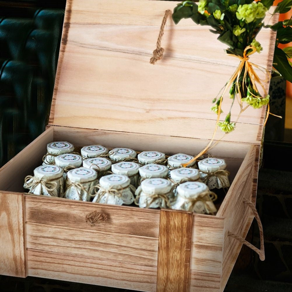 Elegant and light storage box made of paulownia wood