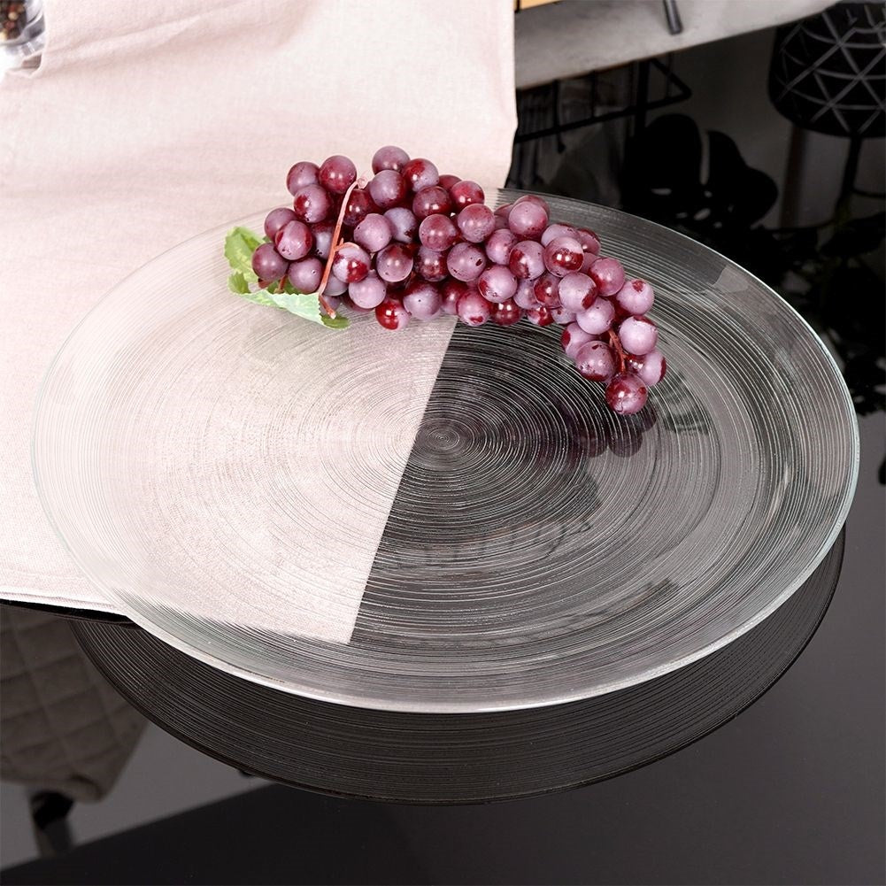 Elegant and transparent glass plate for all meals