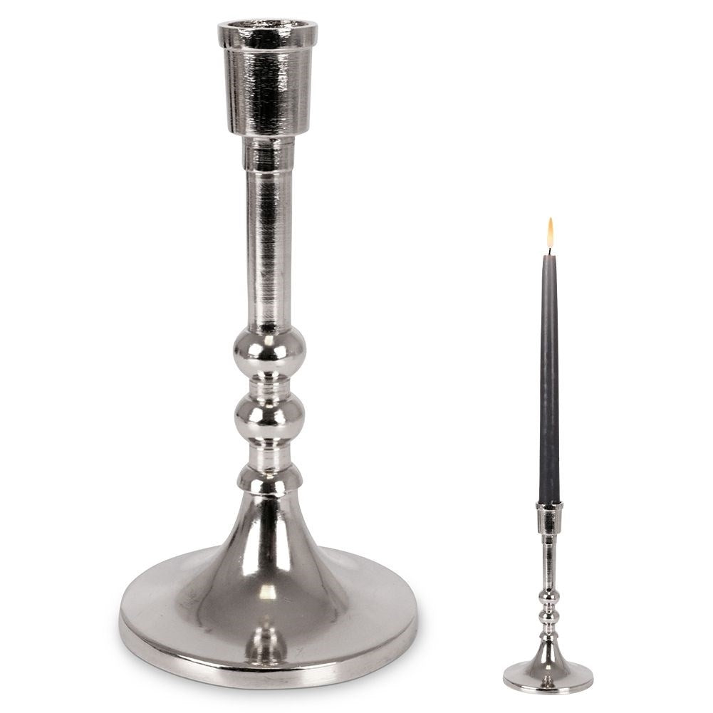 Elegant candle holder in silver colored aluminum for long candles