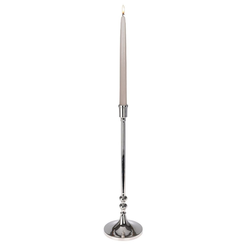 Elegant candle holder in silver for modern homes
