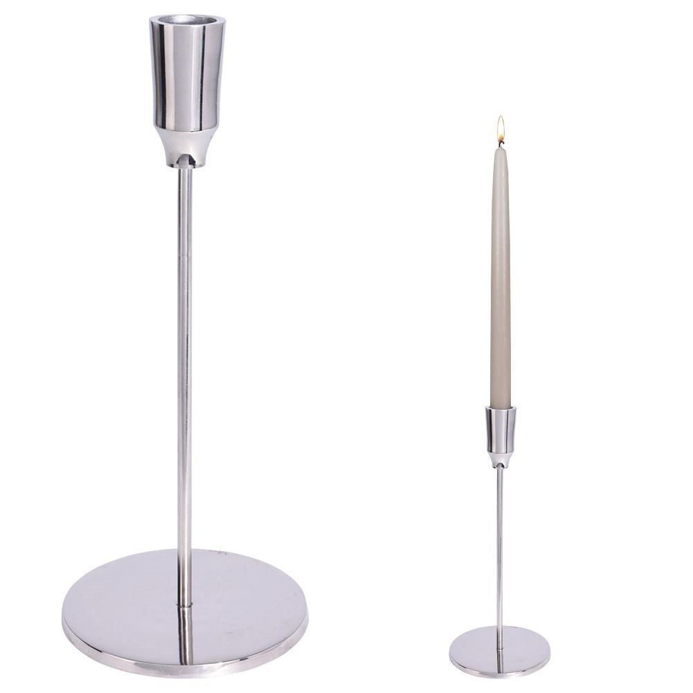 Elegant candlestick in silver-coloured aluminium