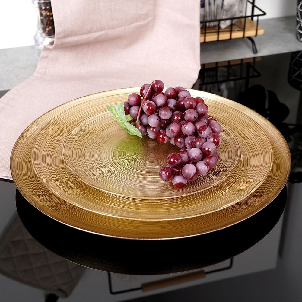 Elegant dessert plate in gold glass, dishwasher safe
