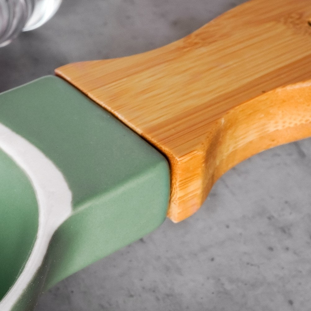 Elegant plate with handle, three sections, green porcelain